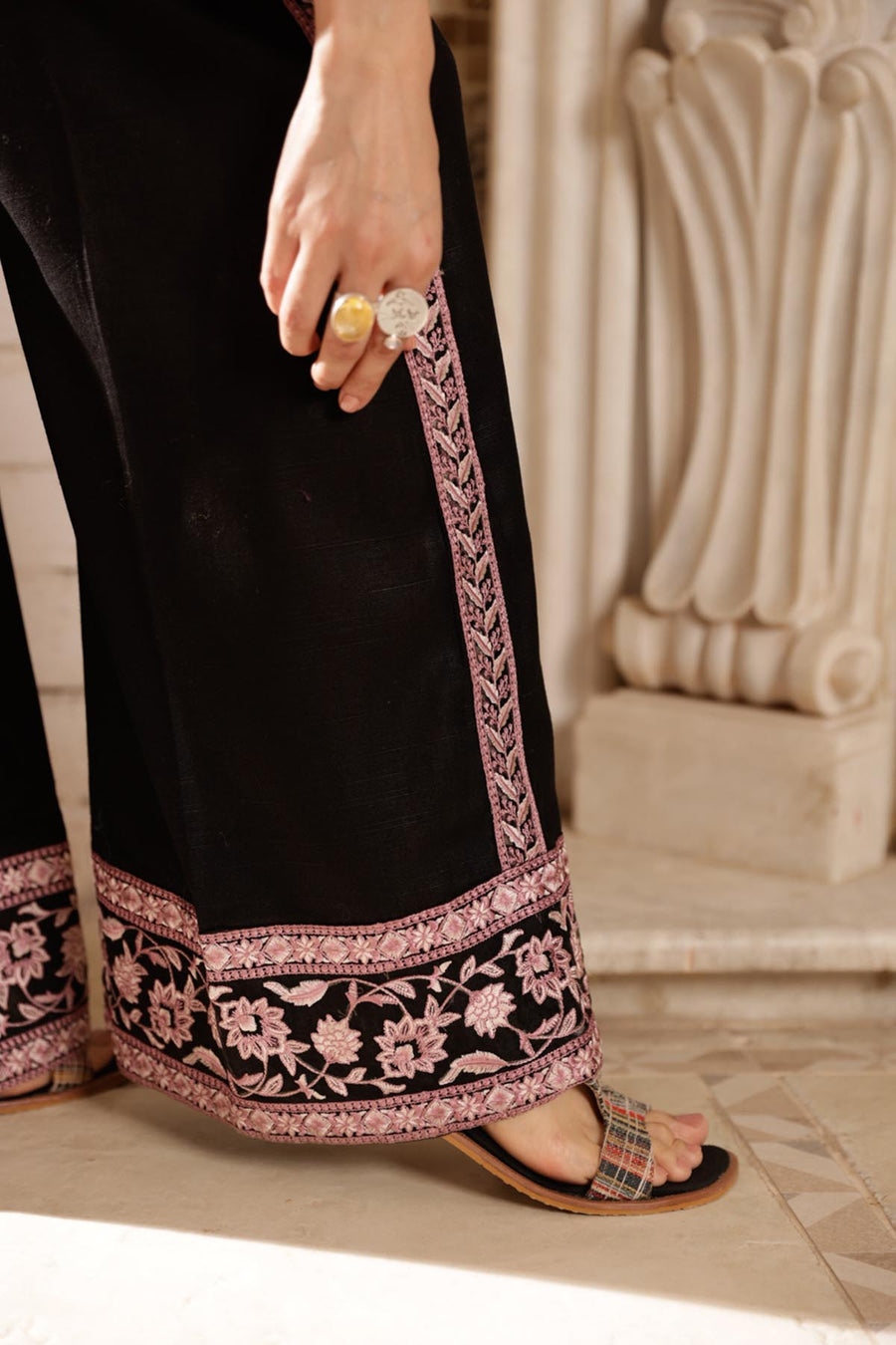 KHADDAR TROUSER